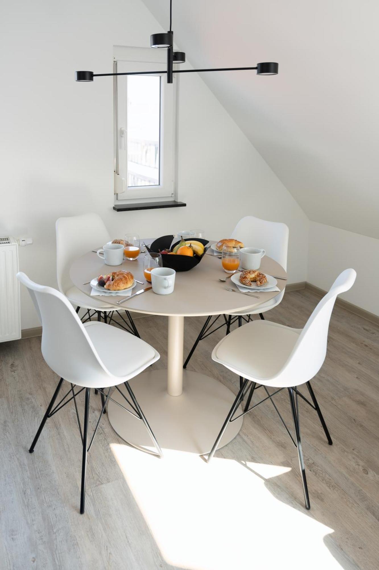 Maisonette - Stilvoll Und Ruhig, Urban Design, Yoga Kornwestheim Esterno foto